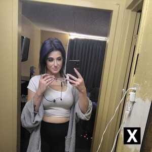 Kennlee, Lafayette escorts
