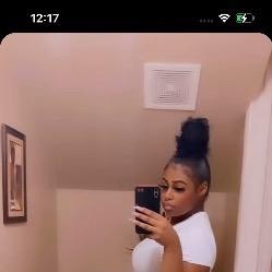 Nina, Friendswood escorts