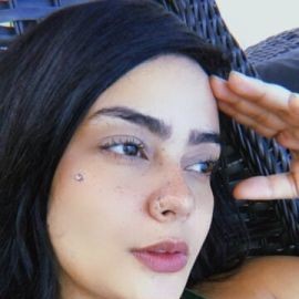 ANALÚ DIAS, Areal escorts