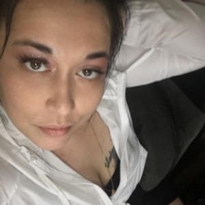 Angel, Lincoln Park escorts