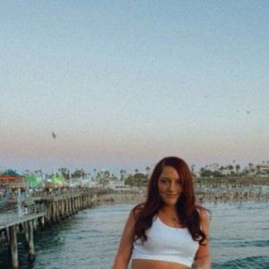 Eva, Lacey escorts