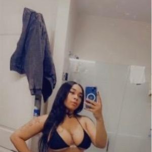 Arial, Havana escorts