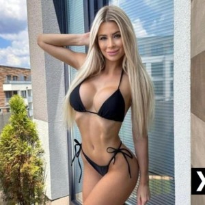 Lara, Wallington escorts