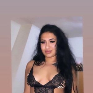 Deea, Molenbeek-Saint-Jean escorts