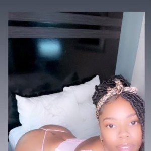 Bella, Joplin escorts