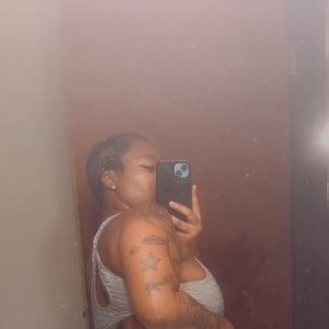 Storm, Carbondale escorts