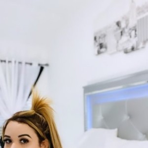 Belinda, Brea escorts