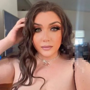 Katie, Lacey escorts