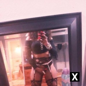 Hazelle, Shakopee escorts