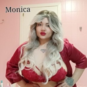 Mónica, A Coruña escorts