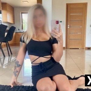 Sarah, Godalming escorts