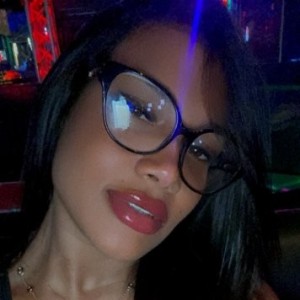 Zahira, Leander escorts