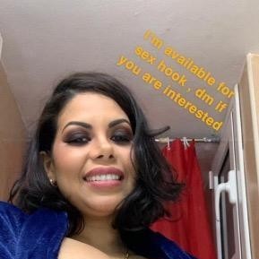 Sandra, Mesick escorts