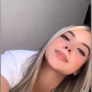 Kim, Union escorts