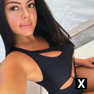 Monica, Brea escorts