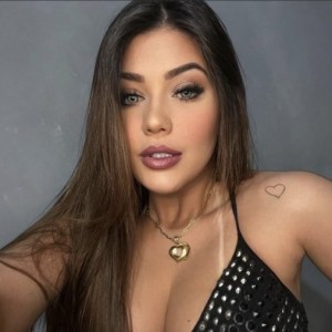 Lilly, Norwich escorts