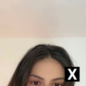Lori, Sheffield escorts