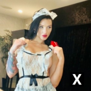 Alana, Perth escorts