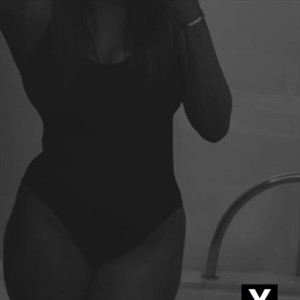 Bernice, Coatbridge escorts