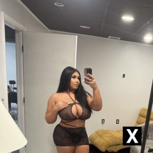 Jade, Everett escorts