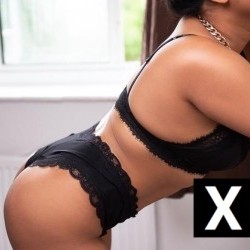 Indian, Uddingston escorts