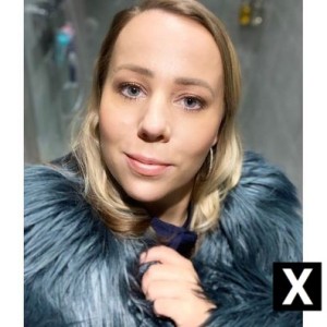 Chantel, Douglas escorts