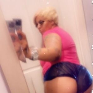 Red, North Little Rock escorts