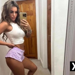 Chloe, Malton escorts