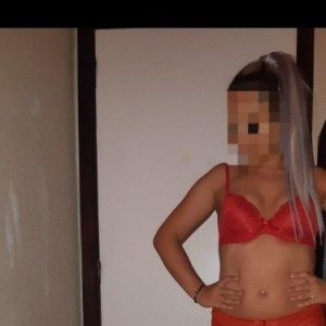 Maya, Beveren escorts