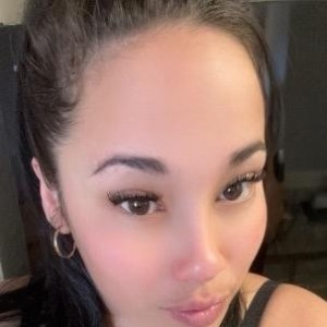 Yamy, Castle Rock escorts