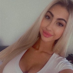 Larya, Teltow escorts