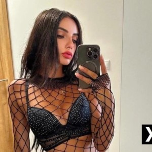 Emily, Alfreton escorts