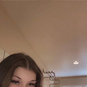 Bambi, Kirkland escorts