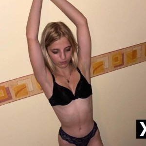 VICKY, Cleckheaton escorts