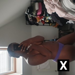 Lizzie, Sint-Niklaas escorts
