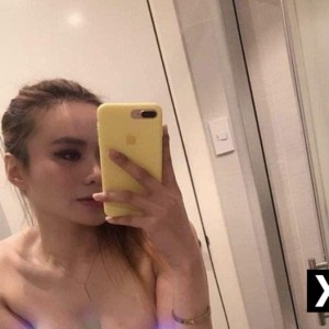 Charlotte, Grafton escorts