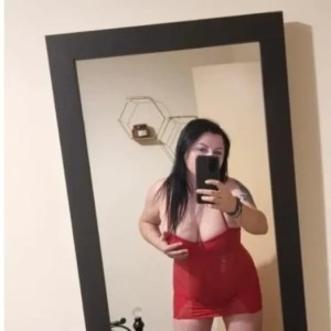 Bella, Motherwell escorts