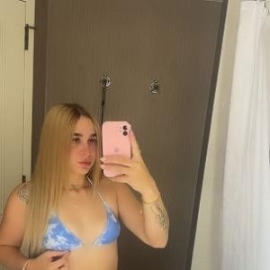 Kim, Sullivan escorts