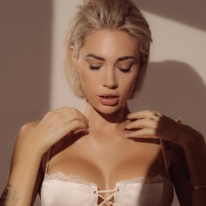 Veloy, Zossen escorts