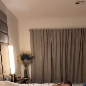Nellie, Manor escorts