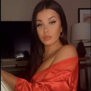 Camilla, Medford escorts