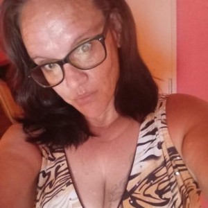 mimi, Hindman escorts