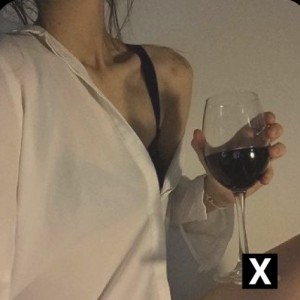 Grecia, Petaluma escorts