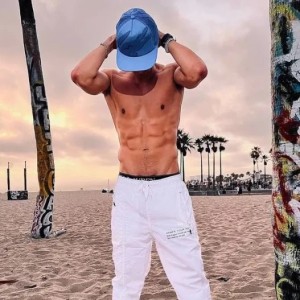 Markul, Los Angeles escorts