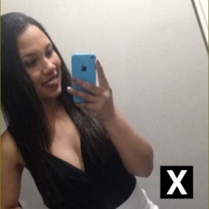 Lora, Auckland escorts