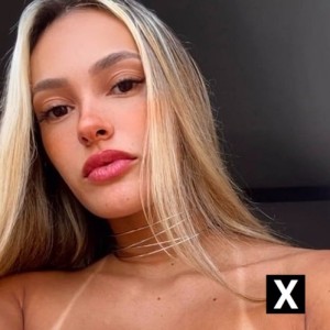 Lara, East Kilbride escorts
