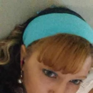 Kahndi, Pella escorts