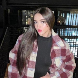 Lucinda, Hanover escorts