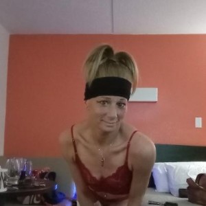 Blonde, Tiffin escorts