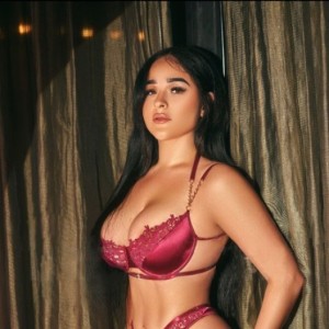 Lylah, Aventura escorts